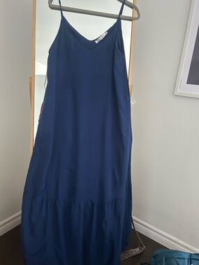 Women's Navy Spaghetti Strap Maxi Dress